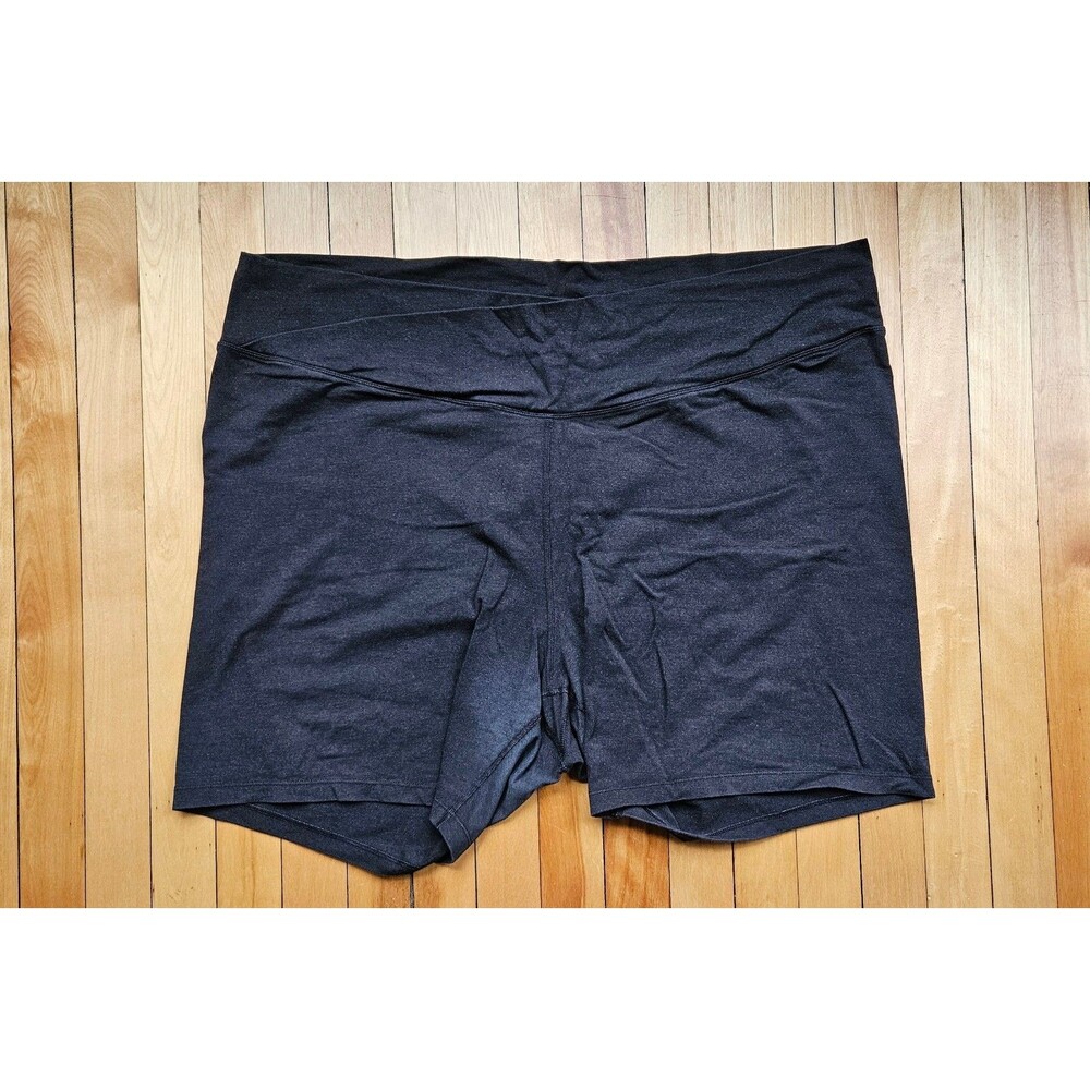 Old Navy Extra High-Waisted PowerChill Biker Shorts - 4x